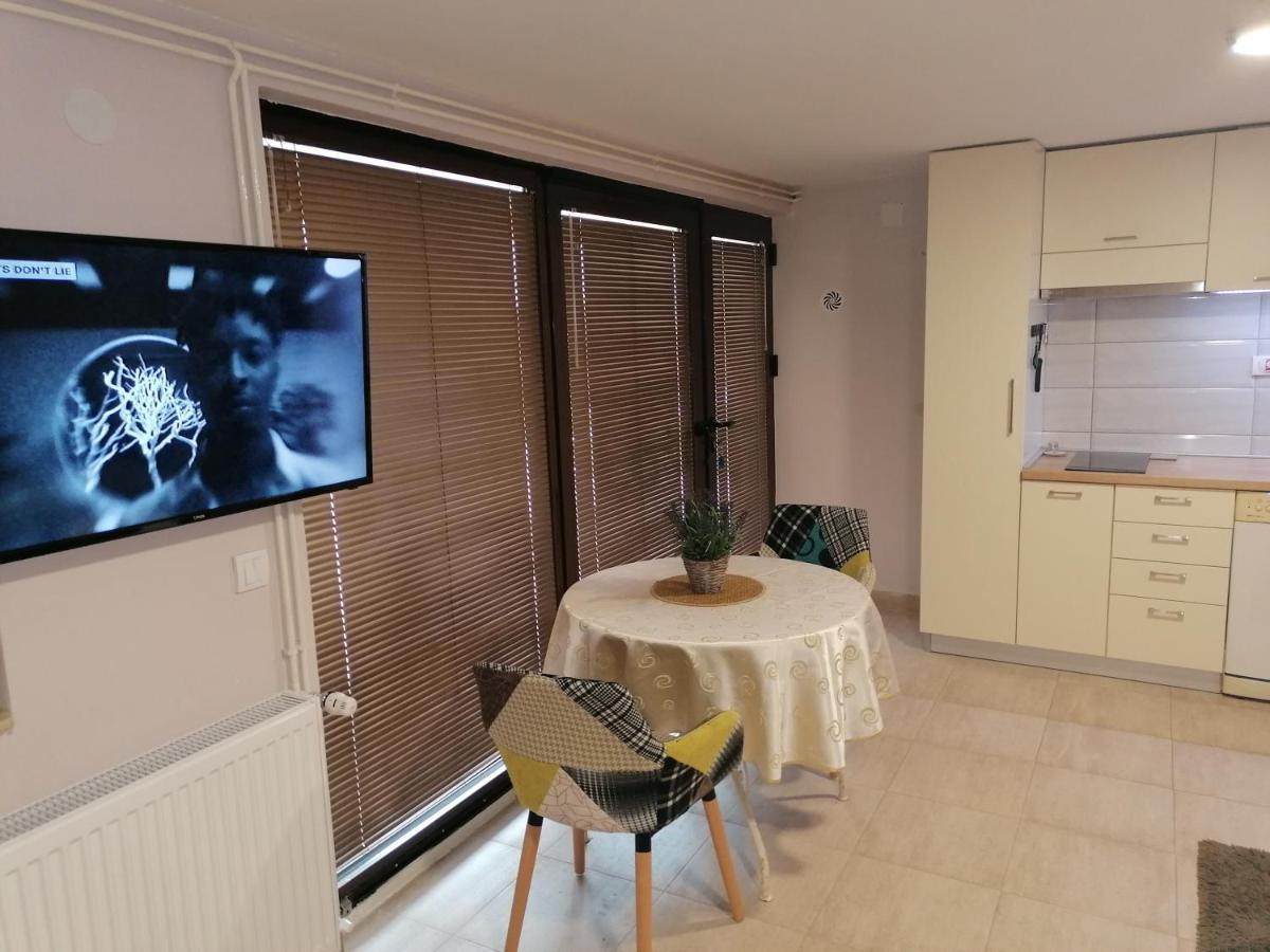Apartments Sofija Ni Eksteriør billede