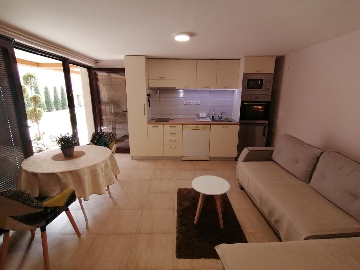 Apartments Sofija Ni Eksteriør billede