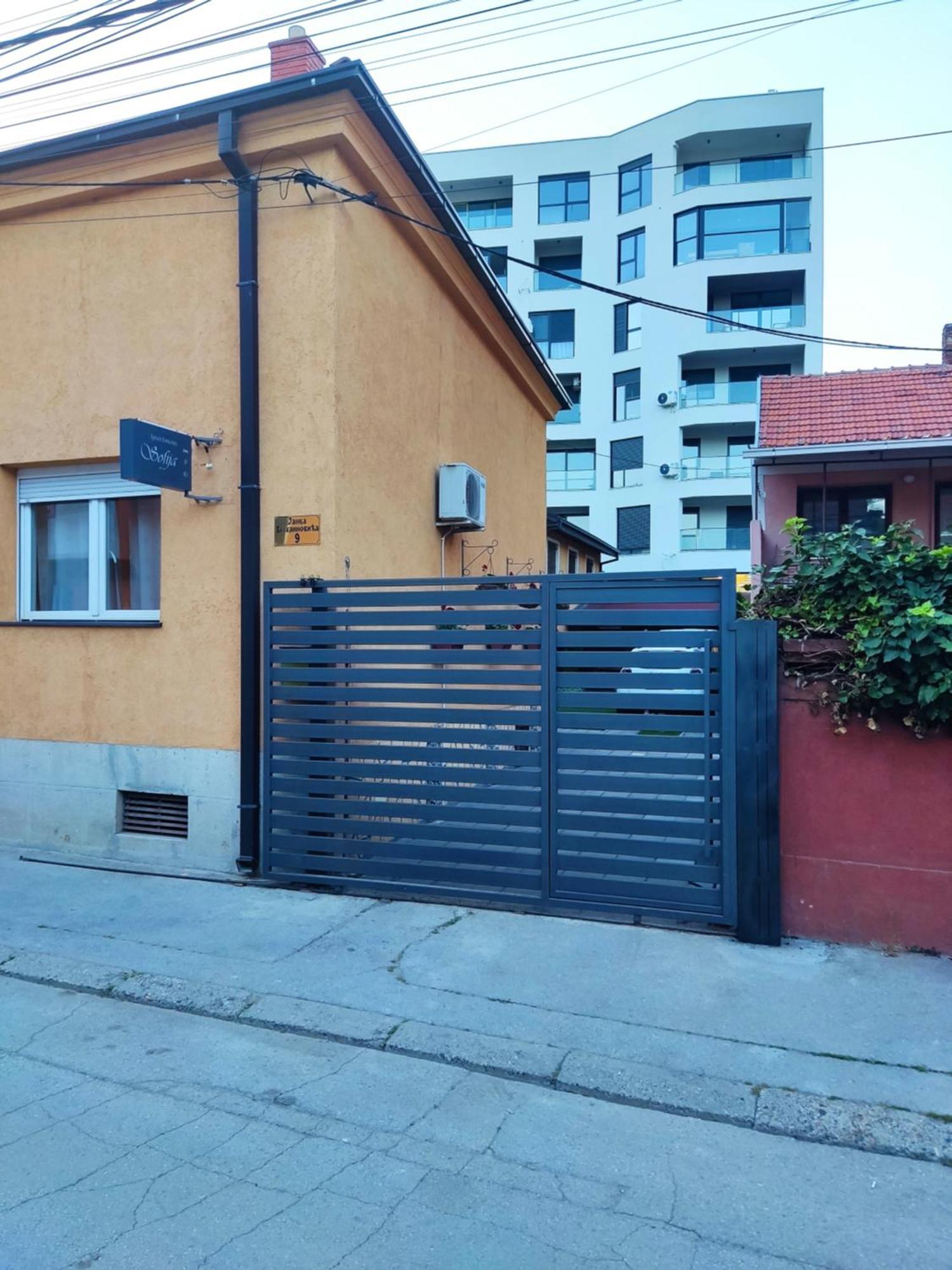 Apartments Sofija Ni Eksteriør billede
